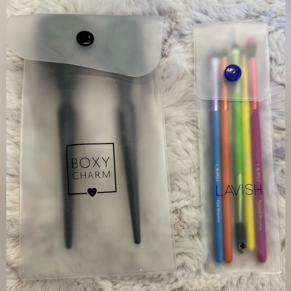 BoxyCharm and Lavish Makeup Brush Set